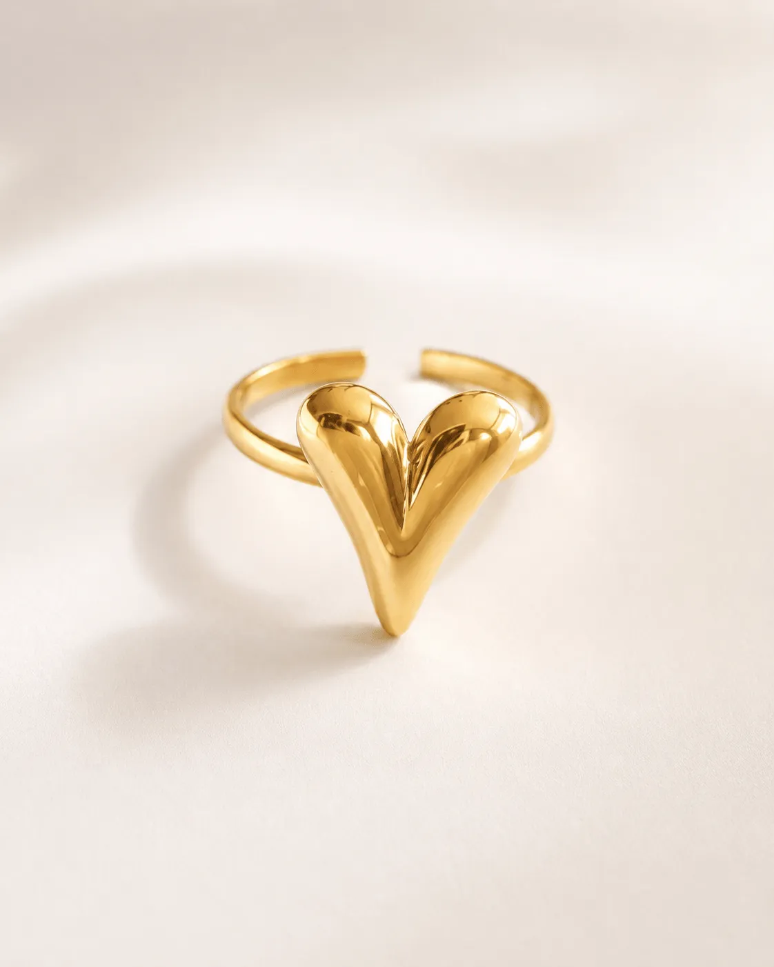 Mea Nani Golden Heart ring 14K gull justerbar