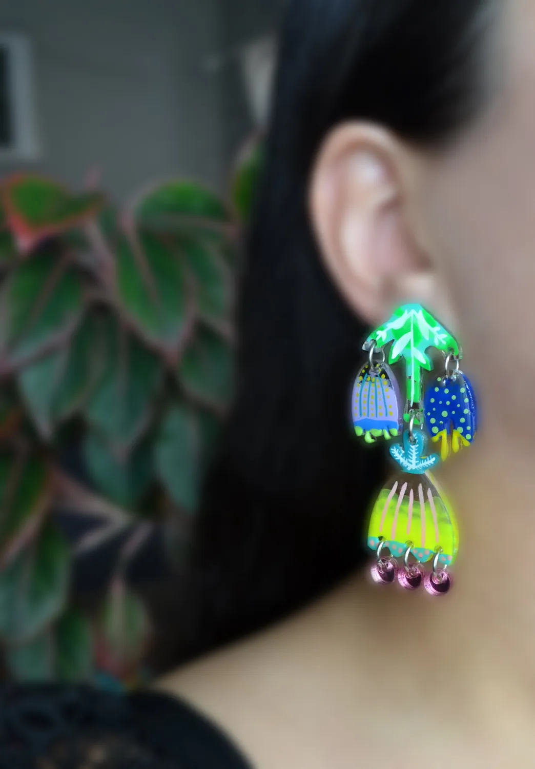 BooandBooFactory Neon Tulip blomsterøredobber pastell neon