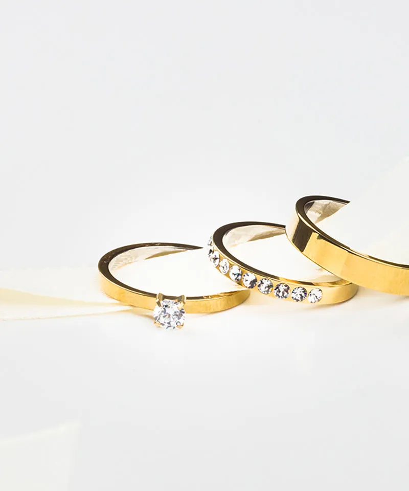 Blomdahl Plain Ring ring gullfarget 18 mm titan