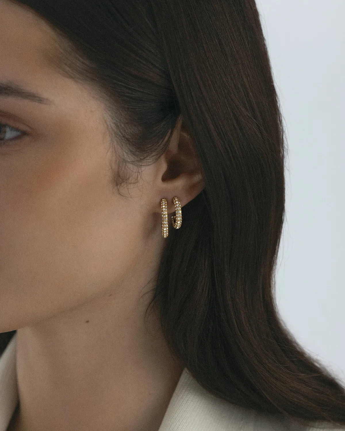 Mockberg Pavé Eternal Large Earrings øredobber gull 20 mm