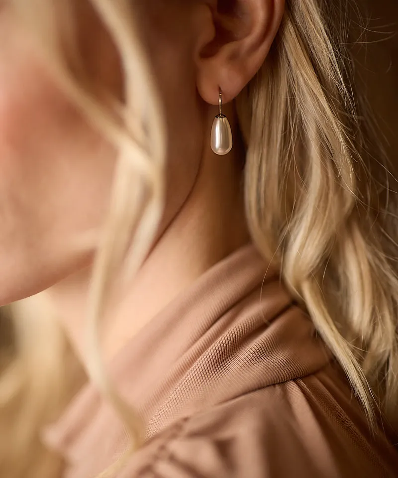 Blomdahl Pendant Pearl Drop øredobber hvit 15 mm