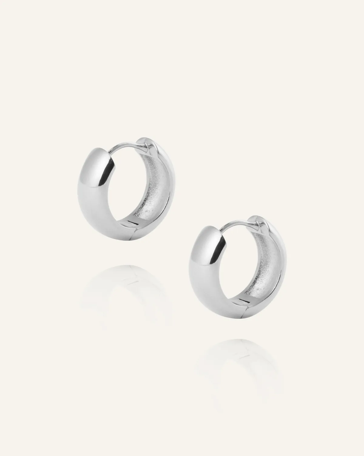 Mockberg Brave Small Hoops øredobber sølv 15,5 mm