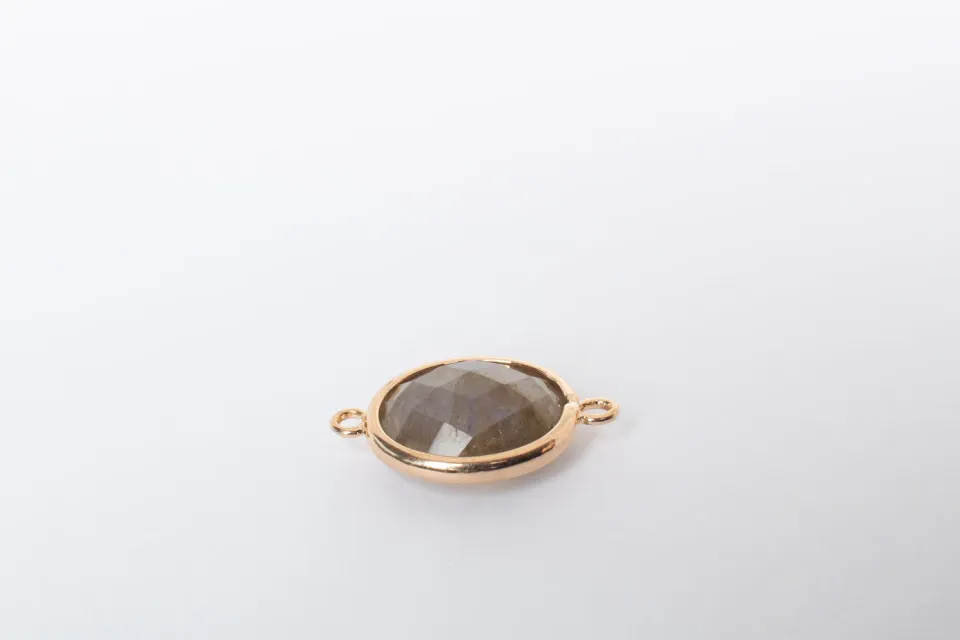 Eremis Labradoritt charm gullbelagt 18 karat