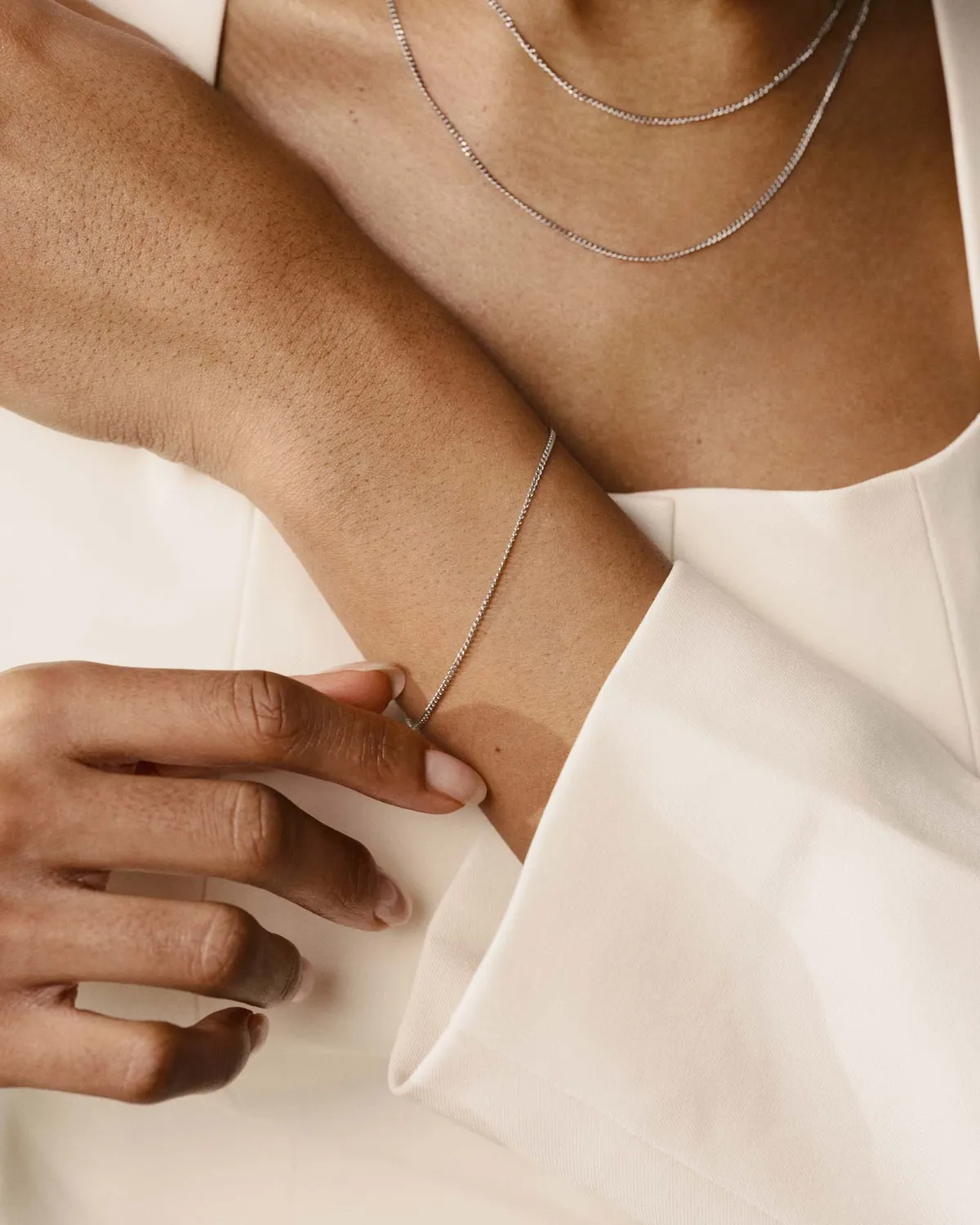 Mockberg Thin Curb Chain armbånd sølv stål