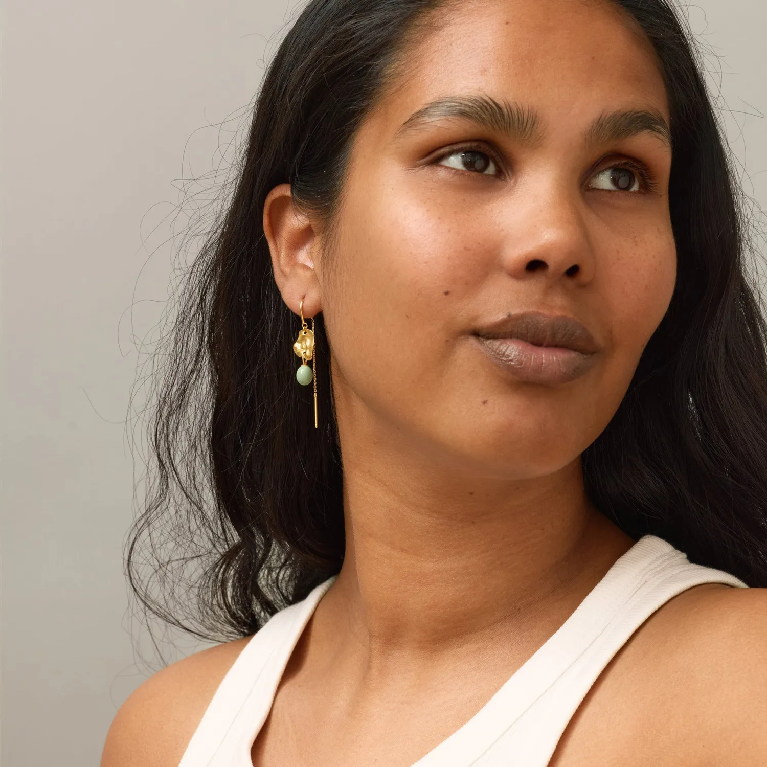 Enamel Kai Sage kjedeøreringer 53,5 mm gull grønn emalje