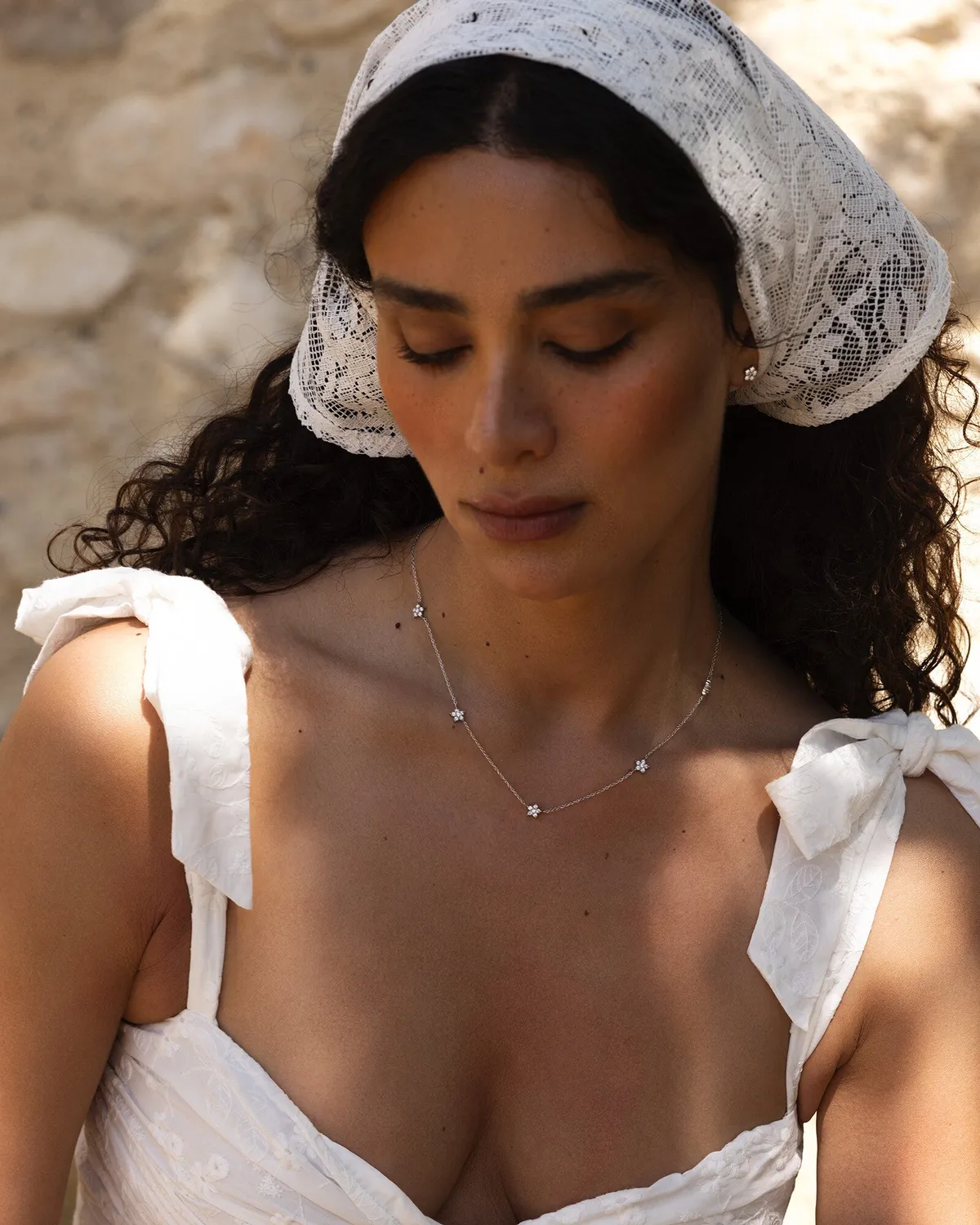 Mockberg Ellie Necklace halssmykke sølv blomster 400 mm